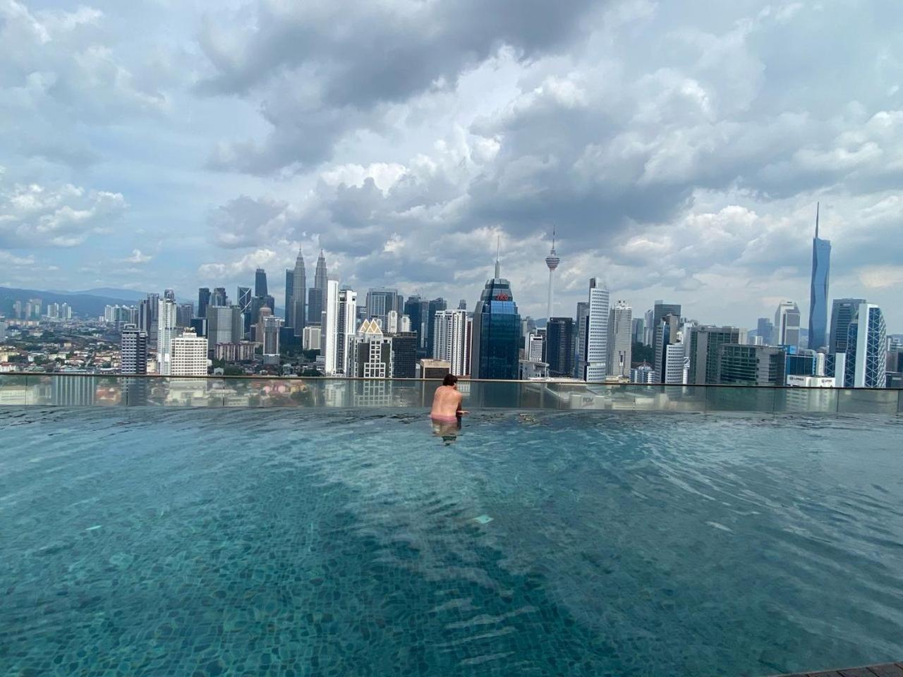 Asrama Infinity Skypool New Friends
